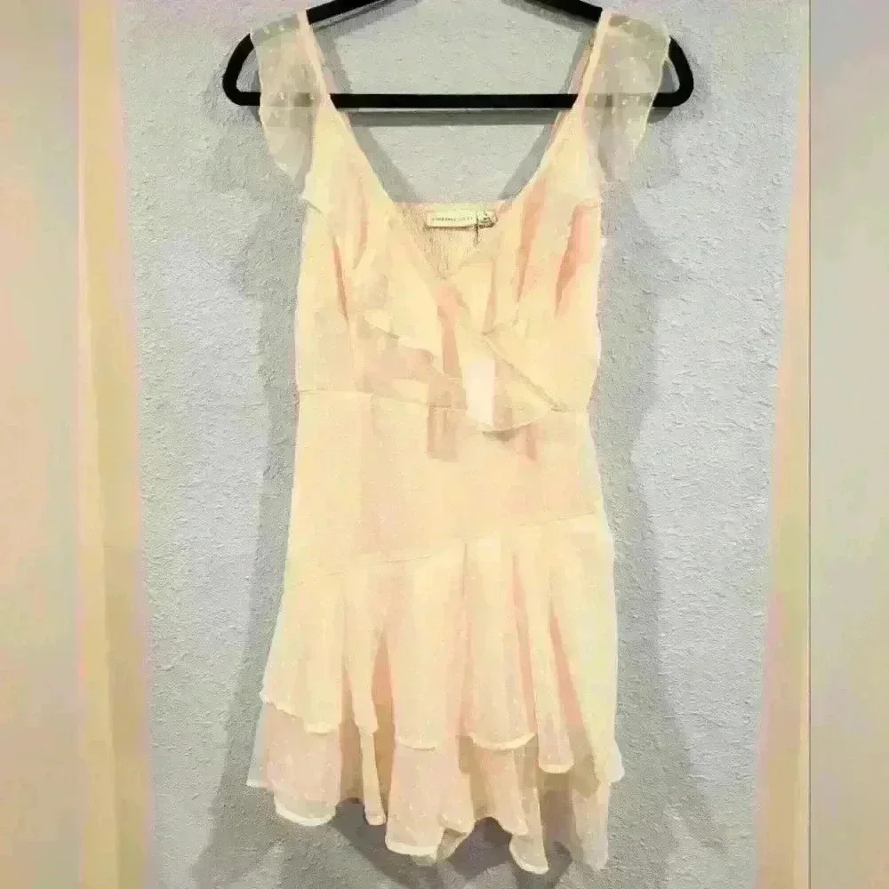 Sincerely Jules‎ Soft Pink Romper Ruffles Small - Picture 6 of 7